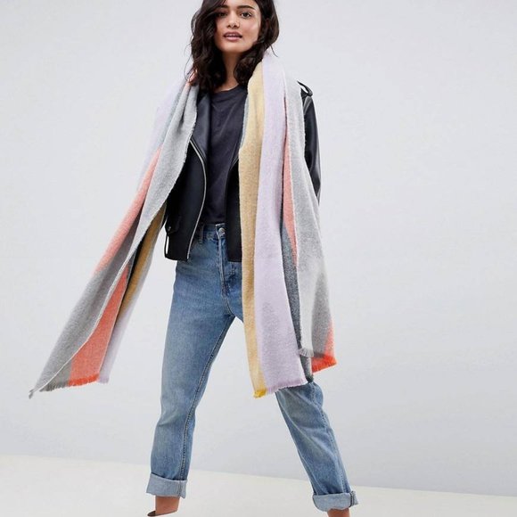 Anthropologie oversized soft light green Scarf - Picture 2 of 5